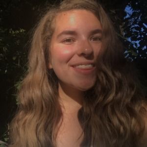 Meet your Posher, Abbie